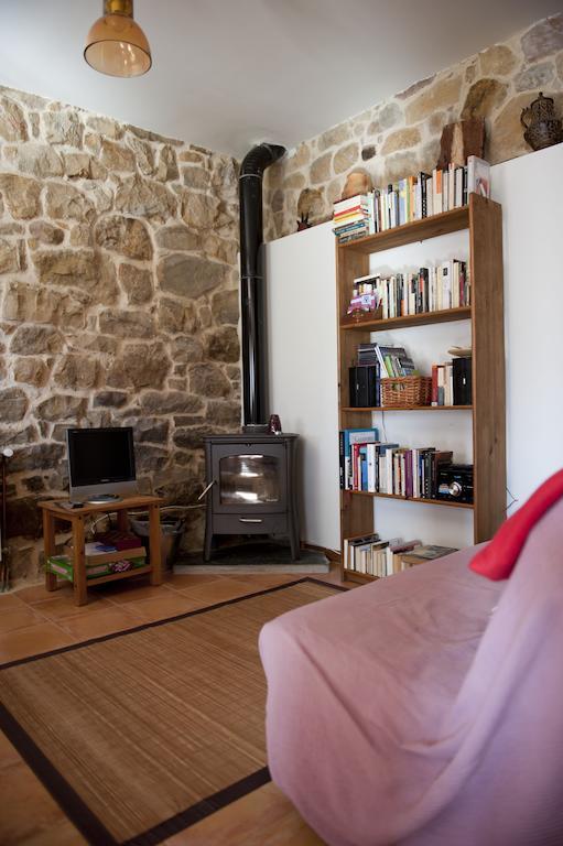 Sendero Del Agua Apartman San Vicente del Monte Szoba fotó